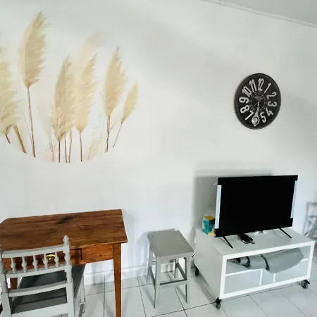 La Plume Wifi Parking Un-séjour-à-part Appartement Clouange